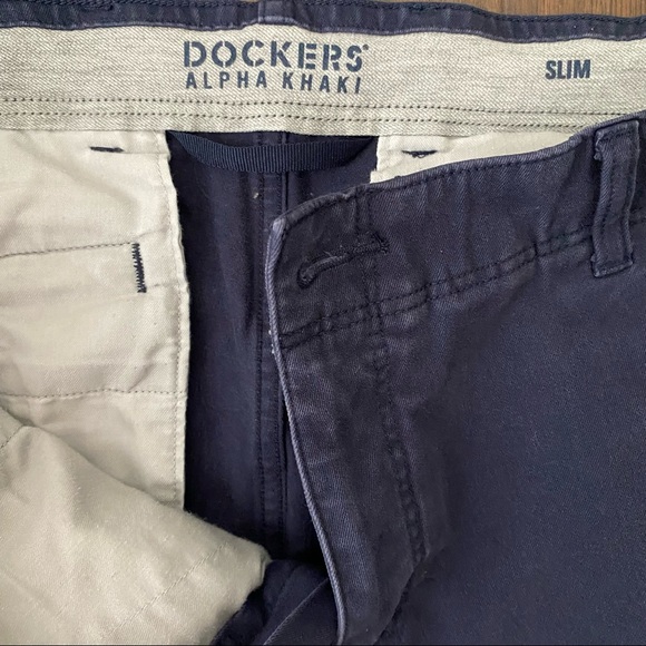 Dockers Khaki Pants - Picture 2 of 2